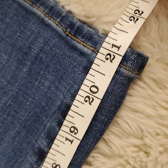 Levi's 311 Shaping Skinny Capri 29 - Picture 14 of 14